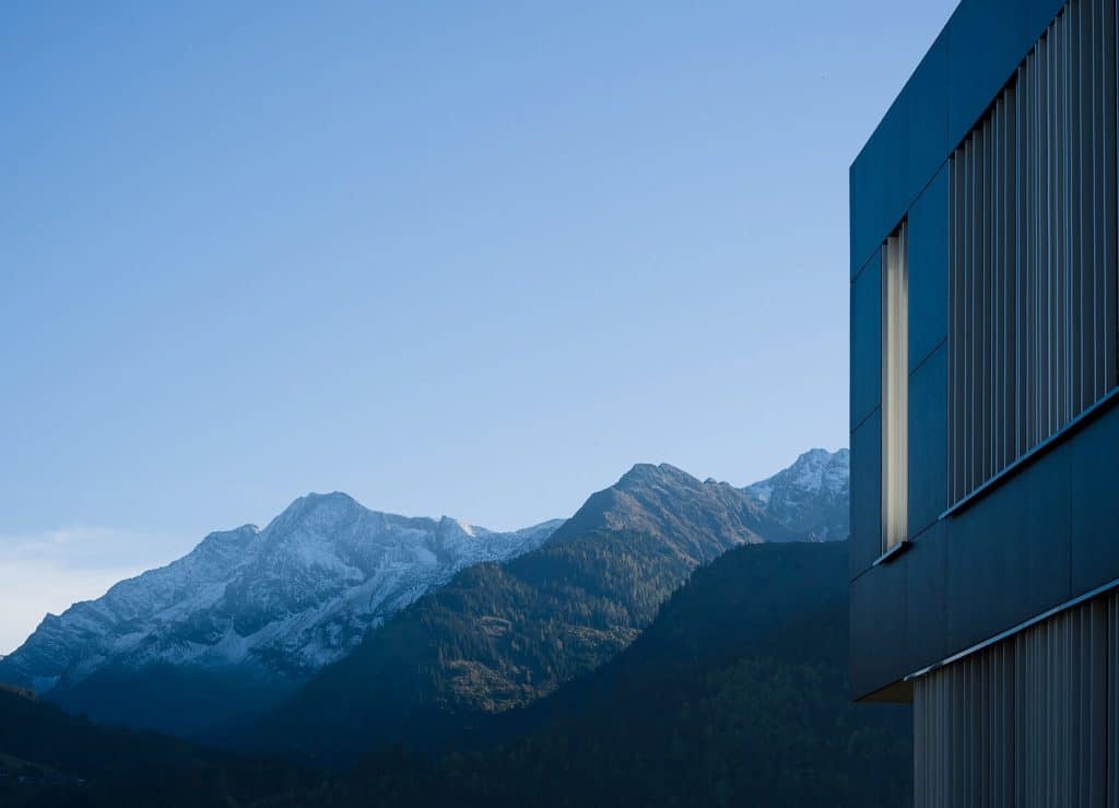 #2 - Vila v avstrijskih Alpah.