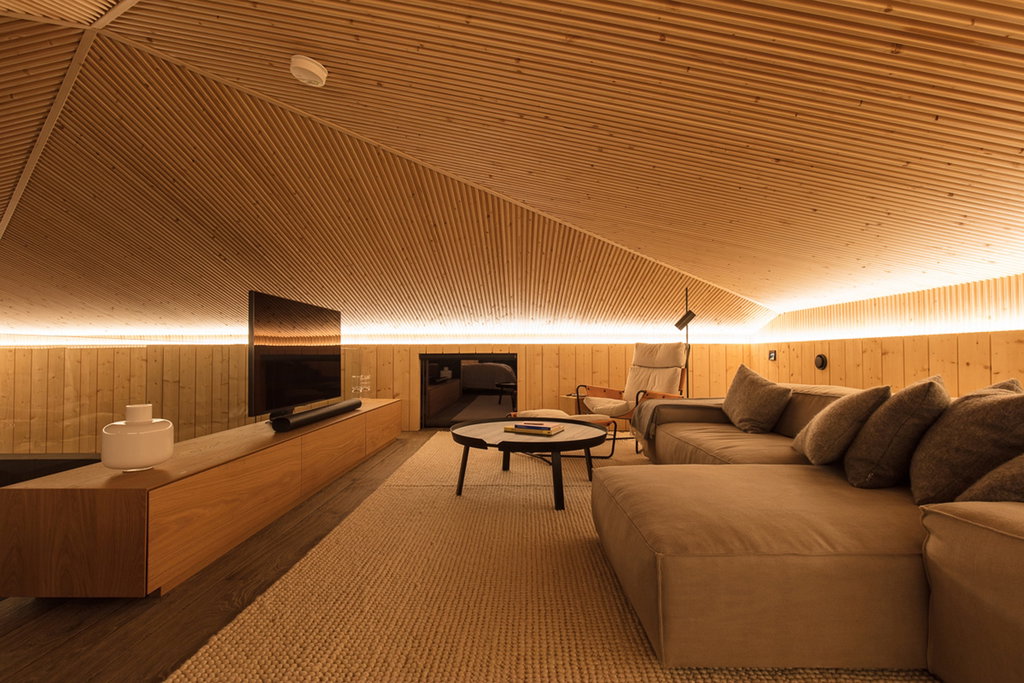 #7 - Pravljična hiša v neokrnjeni naravi severa.