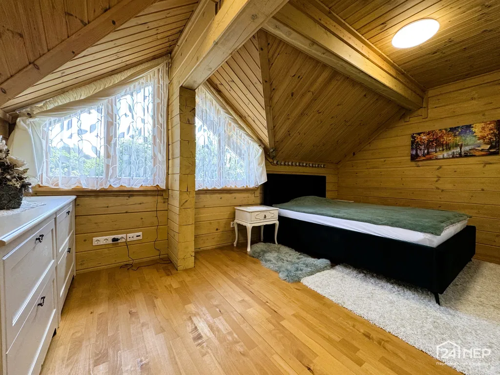 #4 - Finska hiša v Račah – kjer se sodobnost sreča z naravo