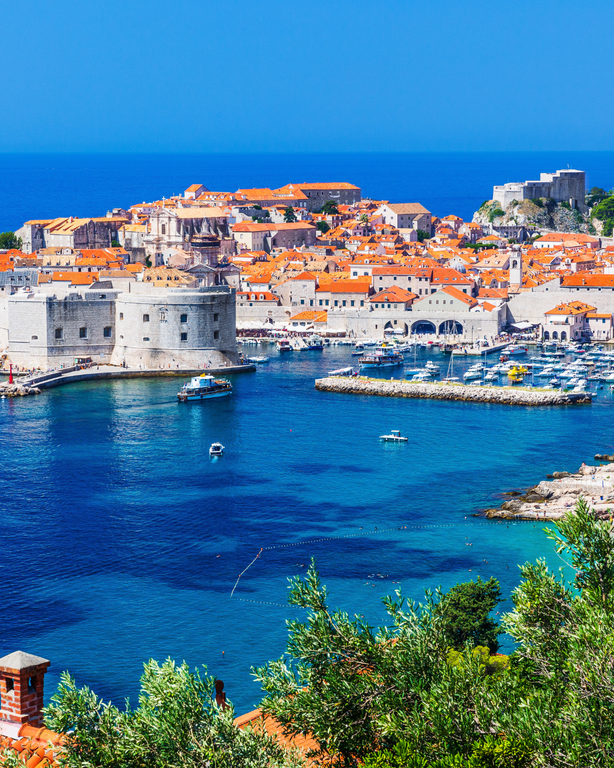 #1 - Sanjate o nepremičnini na Hrvaškem? Tukaj je vse, kar morate vedeti, preden podpišete pogodbo