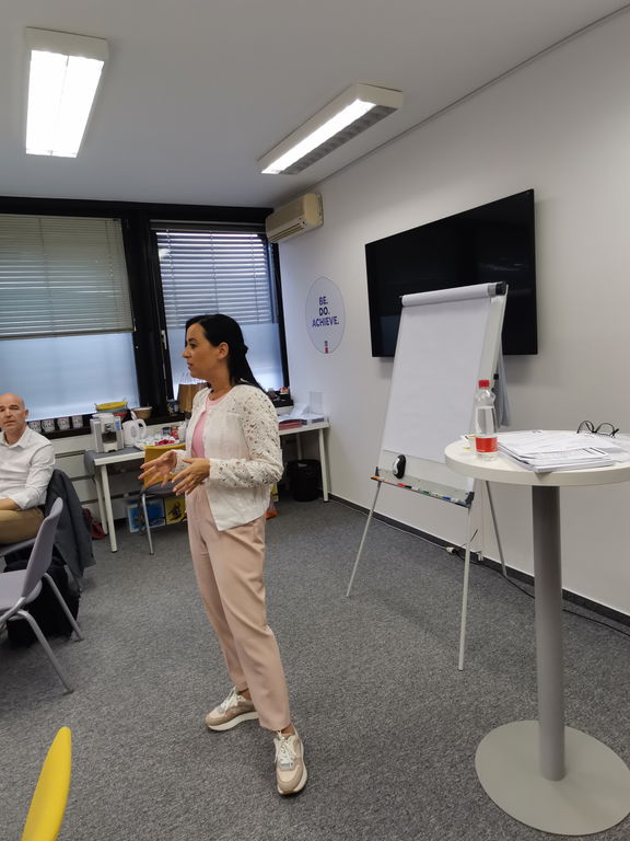 #4 - Onboarding dan za nove nepremičninske agente #4 - Onboarding dan za nove nepremičninske agente