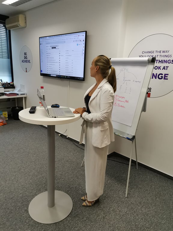 #13 - Onboarding dan za nove nepremičninske agente #13 - Onboarding dan za nove nepremičninske agente