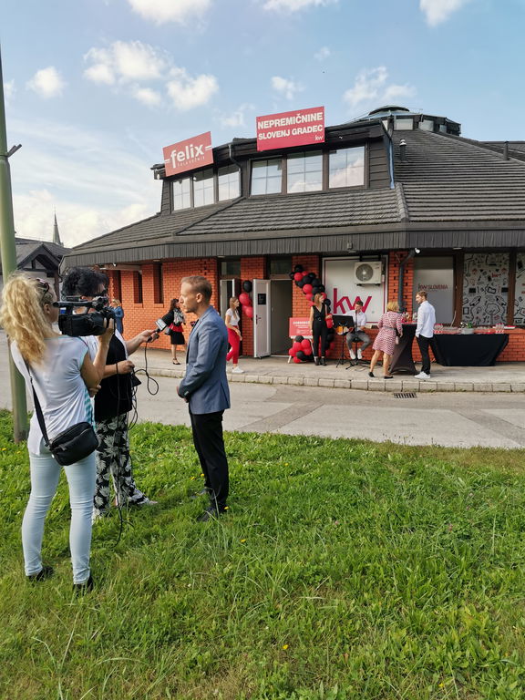 #36 - Otvorili smo nov nepremičninski center SLOVENJ GRADEC