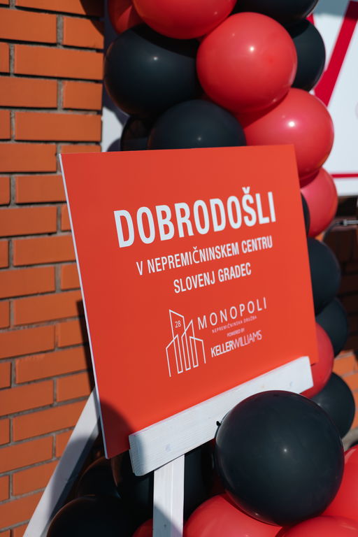 #18 - Otvorili smo nov nepremičninski center SLOVENJ GRADEC
