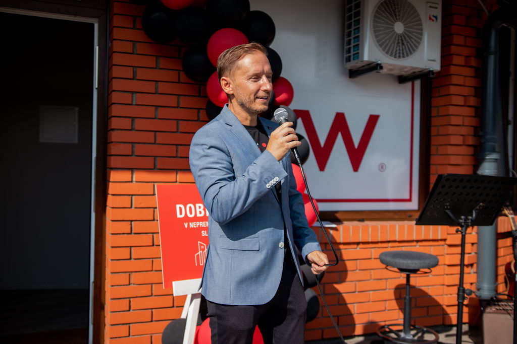 #5 - Otvorili smo nov nepremičninski center SLOVENJ GRADEC