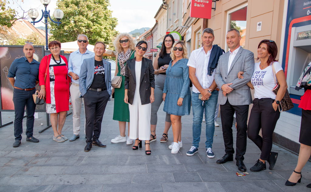 #13 - Otvorili smo nov nepremičninski center SLOVENJ GRADEC