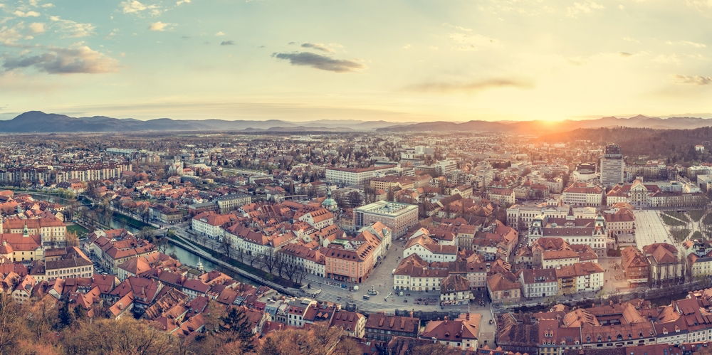 #6 - Izjemni dosežki nepremičninskih agentov in pregled trga
