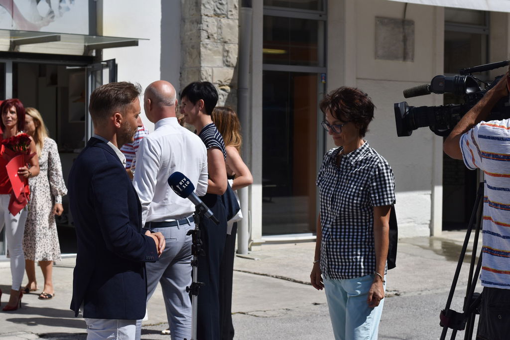 #6 - TV KOPER: Otvoritev Nepremičninskega centra Keller Williams #6 - TV KOPER: Otvoritev Nepremičninskega centra Keller Williams