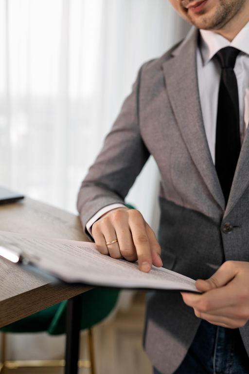 #1 - Why Cooperate with a Real Estate Agent #1 - Why Cooperate with a Real Estate Agent