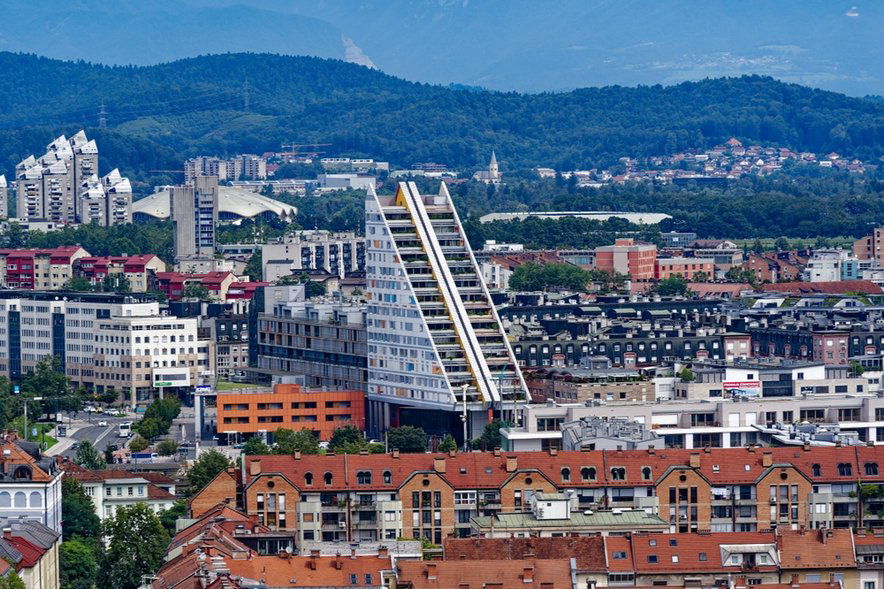 #1 - Kje se stanovanje ali hišo še lahko kupi po normalni ceni? #1 - Kje se stanovanje ali hišo še lahko kupi po normalni ceni?