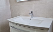 Lokacija: Hrvaška, Istarska županija, Buje, Kaštel