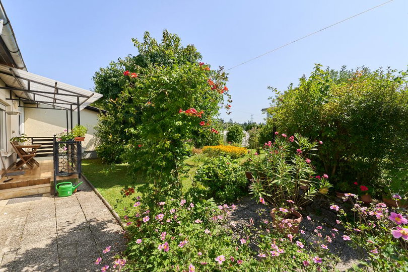 Lokacija: Ljubljana mesto, Šiška, Podutik