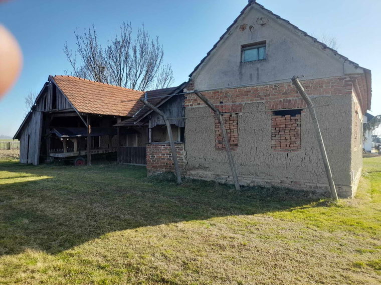 Lokacija: Pomurska, Odranci, Odranci