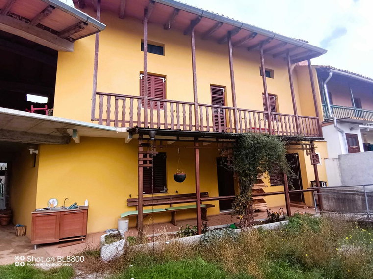 Lokacija: Obalno - kraška, Komen, Komen