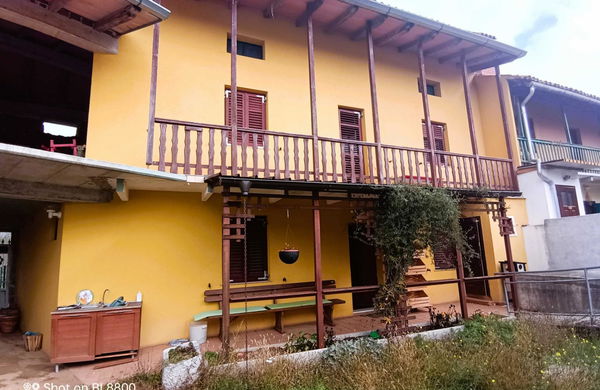 Lokacija: Obalno - kraška, Komen, Komen