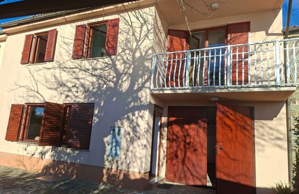 Lokacija: Obalno - kraška, Izola, Korte