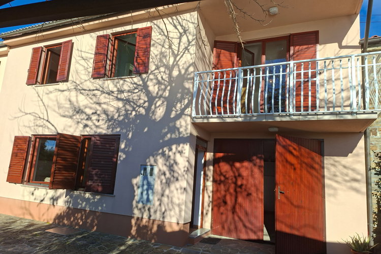 Lokacija: Obalno - kraška, Izola, Korte