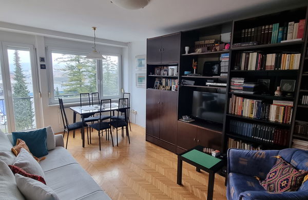 Lokacija: Ljubljana mesto, Moste-Polje, Zelena jama