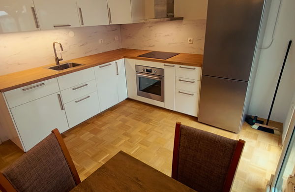 Lokacija: Ljubljana okolica, Grosuplje, Grosuplje