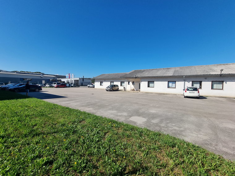 Lokacija: Ljubljana okolica, Ivančna Gorica