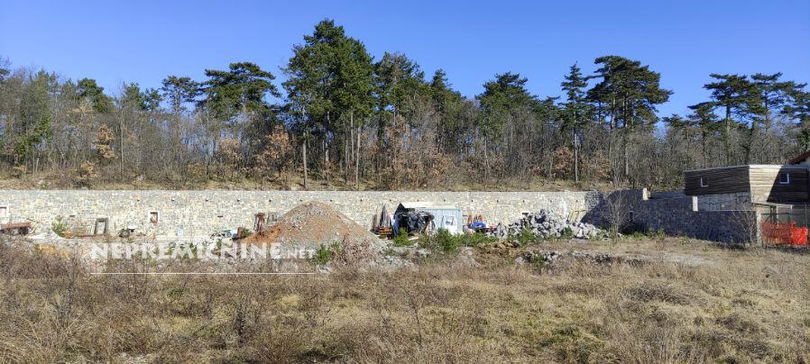 Location: Coastal-Karst, Sežana, Avber