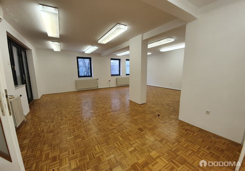 Lokacija: Podravska, Maribor, Center