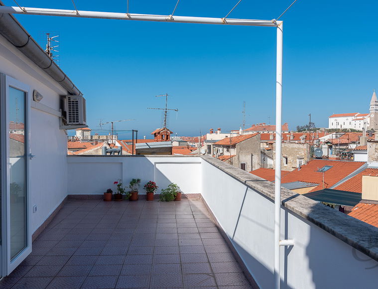 Location: Coastal-Karst, Piran, Center