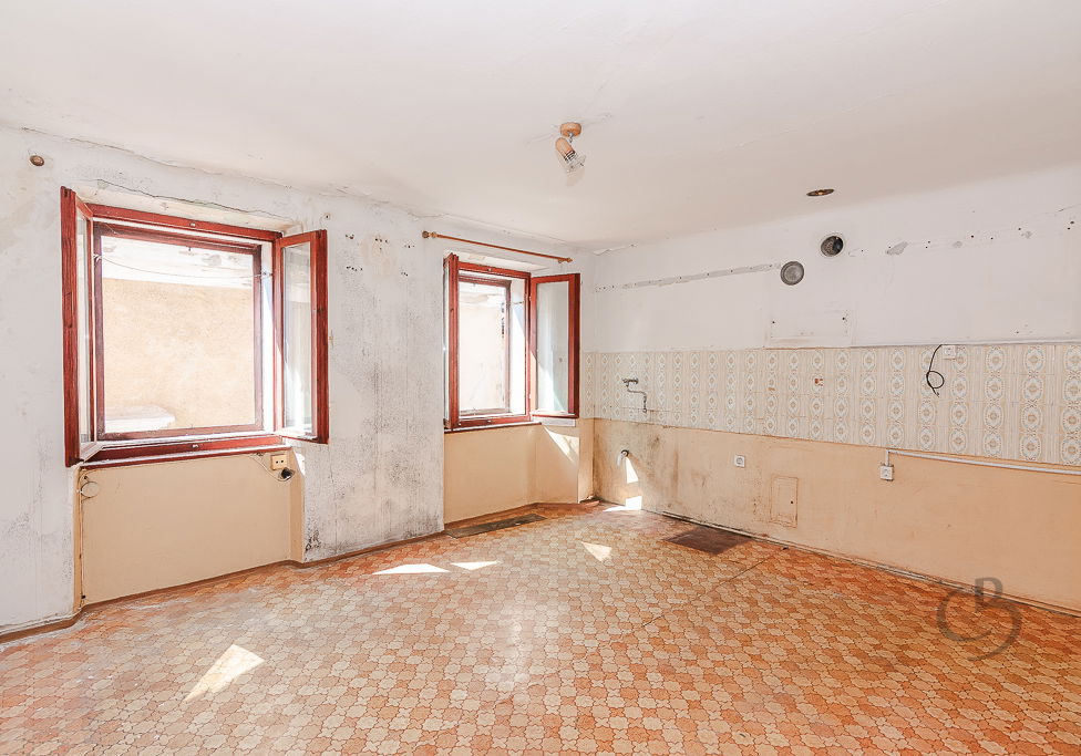 Location: Coastal-Karst, Piran, Center