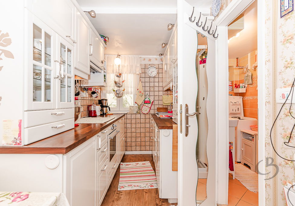 Location: Coastal-Karst, Piran, Center