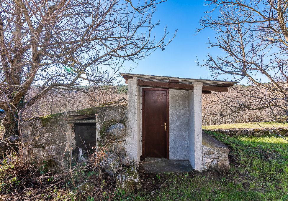 Location: Obalno - kraška, Koper, Praproče