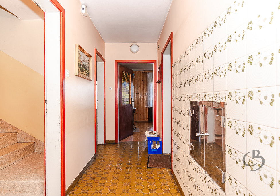 Lokacija: Ljubljana okolica, Dobrova - Polhov Gradec, Šentjošt nad Horjulom