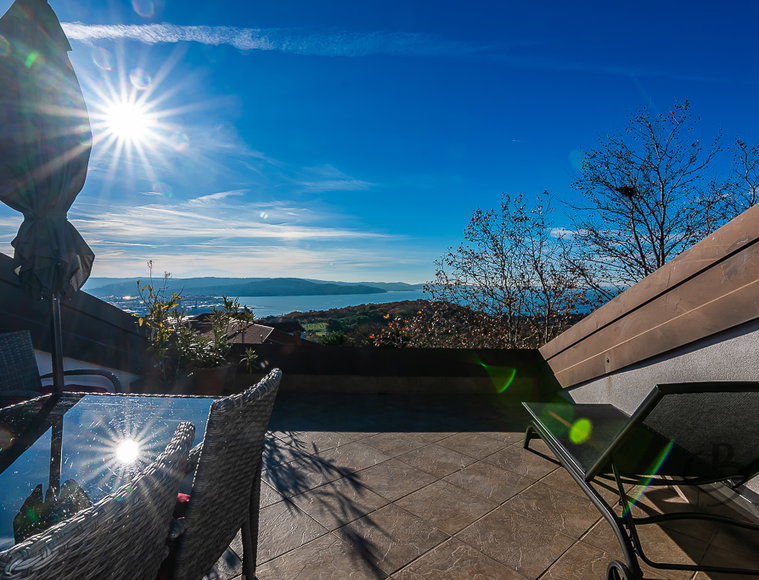 Lokacija: Obalno - kraška, Koper, Hrvatini