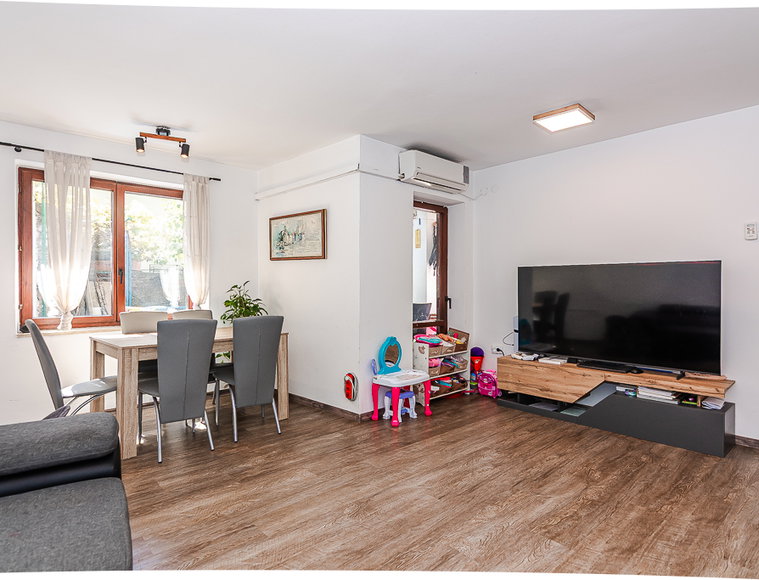 Location: Obalno - kraška, Piran, Center