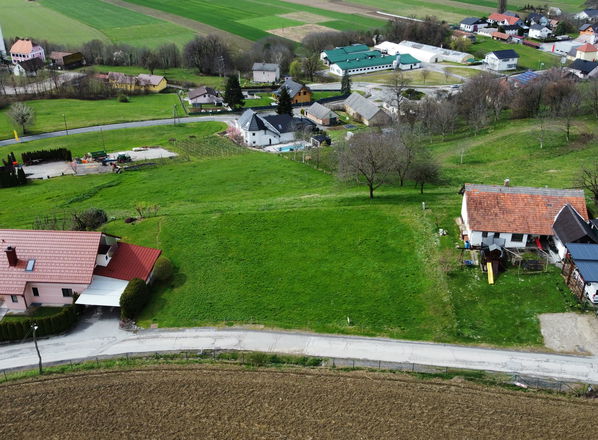 Lokacija: Podravska, Duplek, Dvorjane