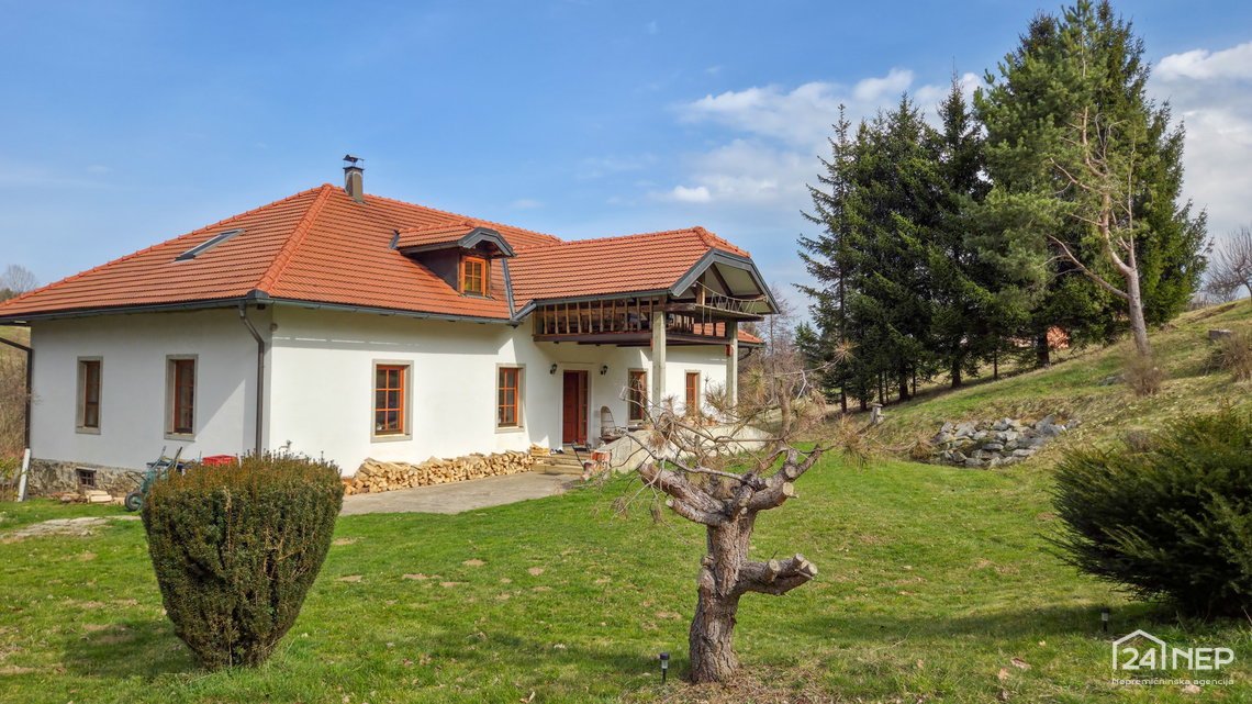 Lokacija: Podravska, Maribor, Hrastje