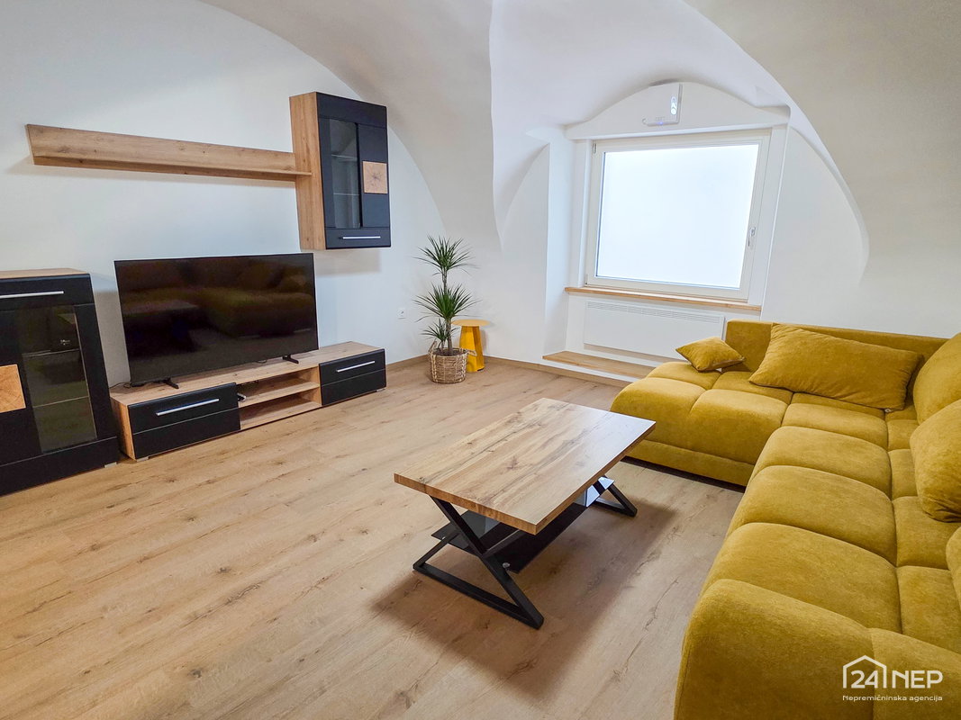 Lokacija: Podravska, Ptuj, Center