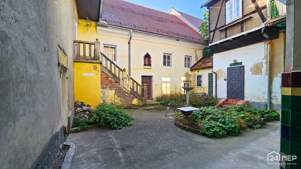 Lokacija: Podravska, Maribor, Center