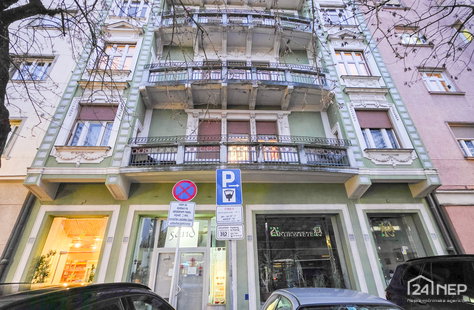 Podravska, Maribor, Center, Oddaja, Soba, Večposteljna, 85 m<sup>2</sup>, 1905