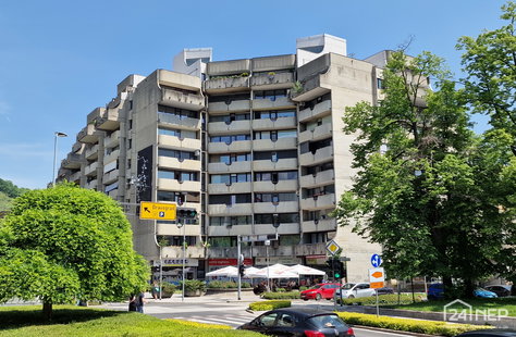 Podravska, Maribor, Center, Prodaja, Stanovanje, 4-sobno, 99.9 m<sup>2</sup>, 1974
