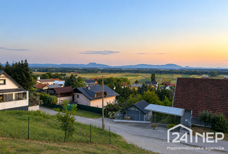 Lokacija: Podravska, Duplek, Dvorjane