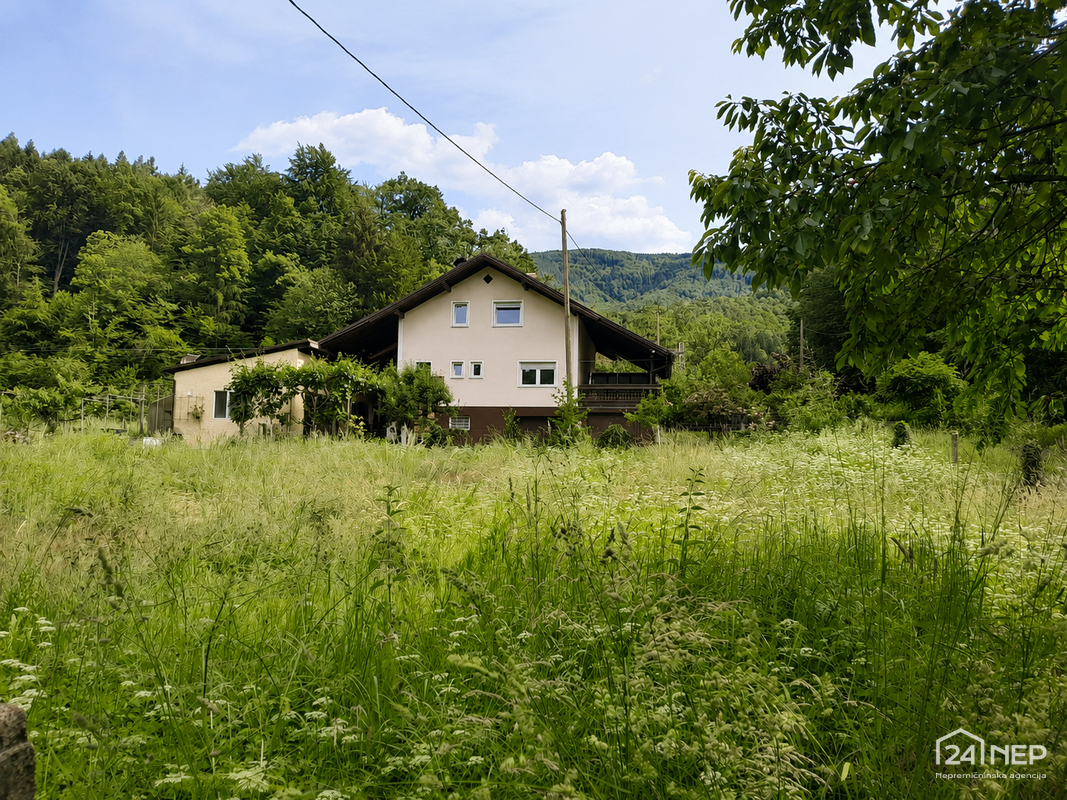 Lokacija: Podravska, Maribor, Limbuš