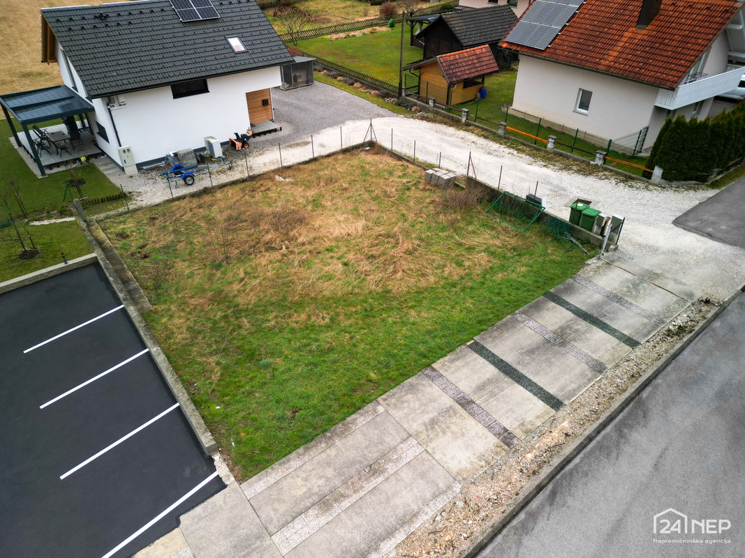 Lokacija: Gorenjska, Jesenice, Kočna