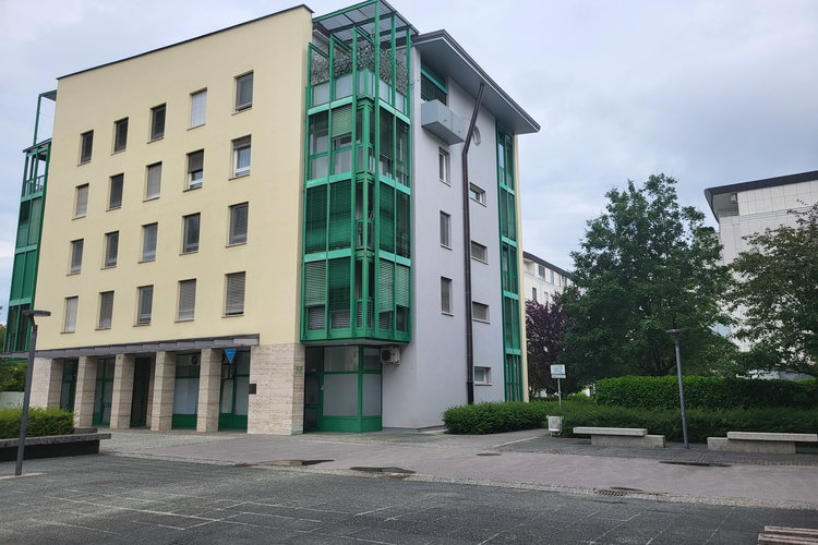 Location: Ljubljana, Bežigrad, Bežigrajski dvor