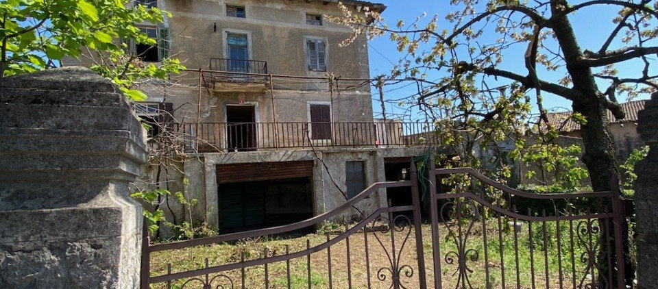 Lokacija: Goriška, Miren - Kostanjevica, Kostanjevica na Krasu