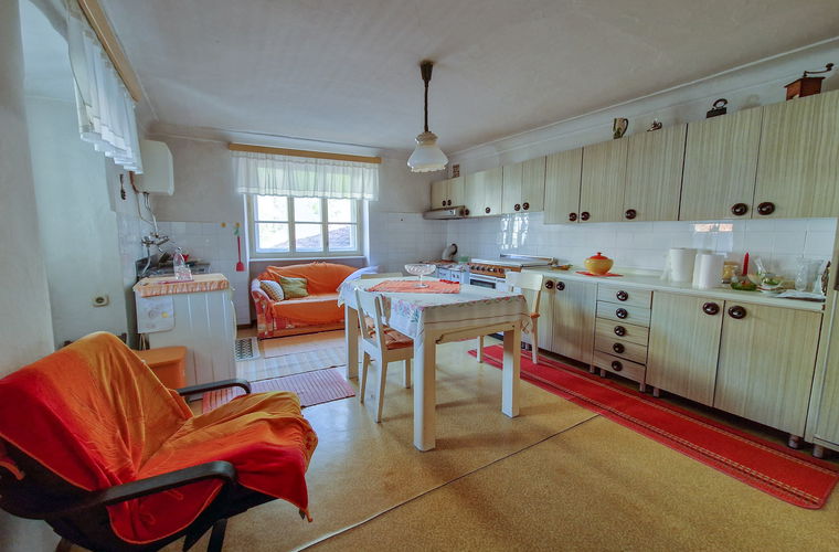 Lokacija: Goriška, Vipava, Vipava