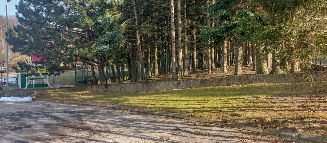 Lokacija: Obalno - kraška, Divača, Senožeče