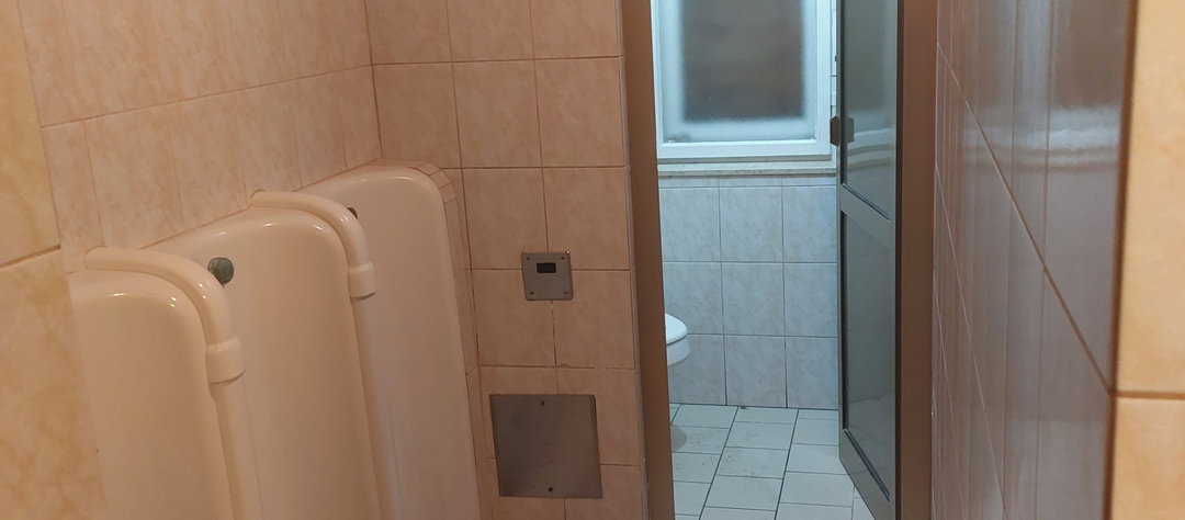 Lokacija: Obalno - kraška, Divača, Senožeče