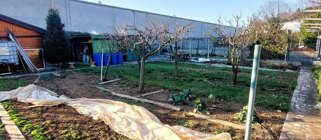 Nepremičnina: Prodaja, Počitniški objekt, Vikend Lokacija: Obalno - kraška, Sežana, Sežana