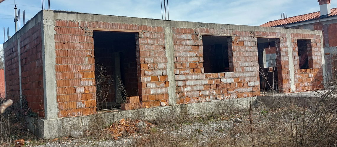 Lokacija: Obalno - kraška, Sežana, Kosovelje
