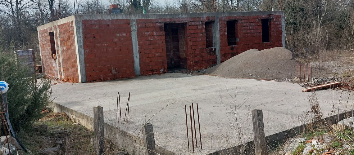 Lokacija: Obalno - kraška, Sežana, Kosovelje